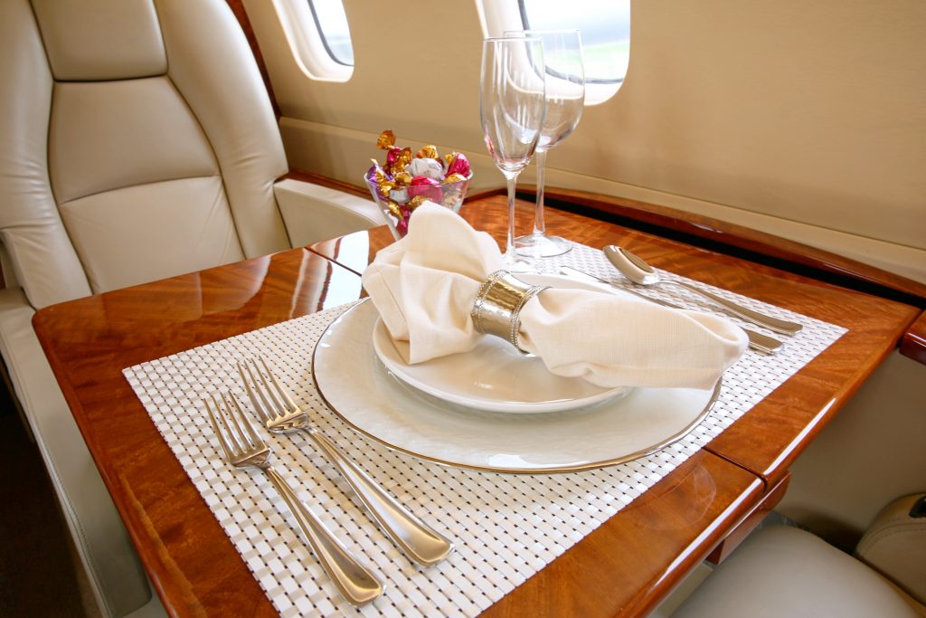 επιχειρηματική αεροπορική τζετ Piaggio Avanti P.180 II
